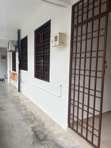 Pangsapuri untuk Dijual di Taman Seri Perak - Kaze Kang - PropertyGuru.com.my