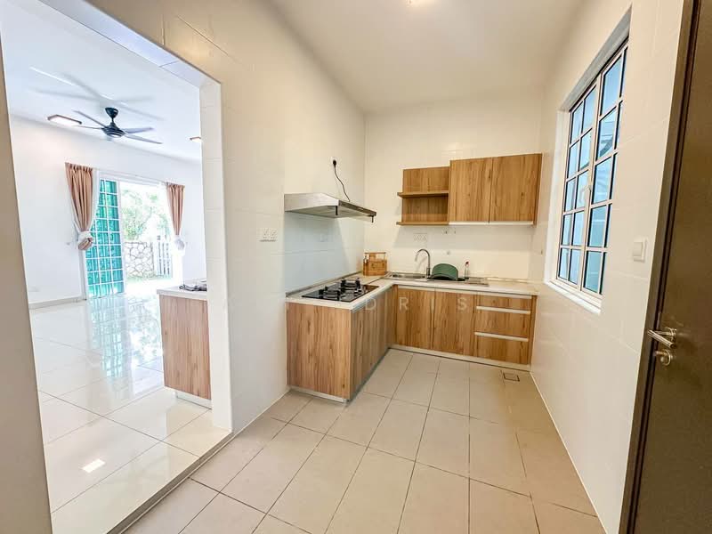 Rumah Teres 2.5-Tingkat untuk Dijual di Setia Eco Glades (Cyberjaya) - Ali Idris - Kitchen - PropertyGuru.com.my