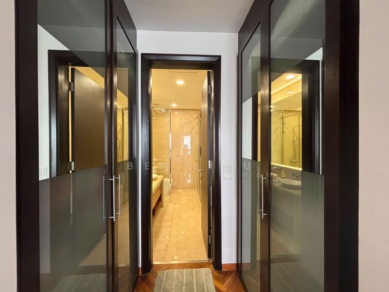 Service Residence for Rent at Straits Quay (The Suites at Waterside) - Ben Liau - Bathroom - PropertyGuru.com.my