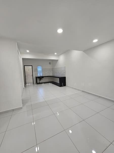Rumah Teres 1 Tingkat untuk Dijual di Taman Ungku Tun Aminah (Skudai) - Chuan Liang - Kitchen - PropertyGuru.com.my