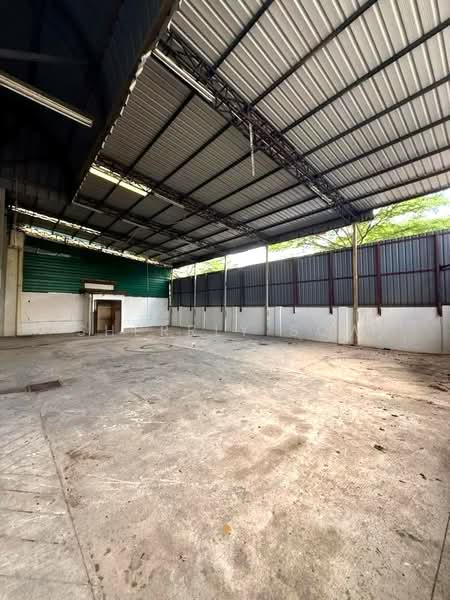 Factory for Rent in Taman Kempas Utama (Tebrau) - Sherrly Sow - Exterior - PropertyGuru.com.my