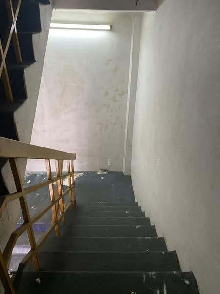 Kilang untuk Disewa di Seri Kembangan Industrial Area (Seri Kembangan) - Angie Bee - Corridor - PropertyGuru.com.my