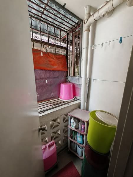Apartment for Sale at Apartment Bayu - Faisal Abu Omar - Balcony - PropertyGuru.com.my
