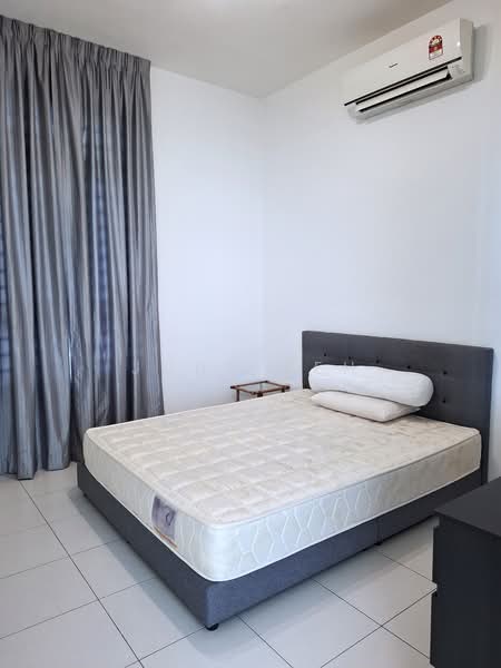Condominium for Sale at 10 Island Resort - John Teh - Bedroom - PropertyGuru.com.my