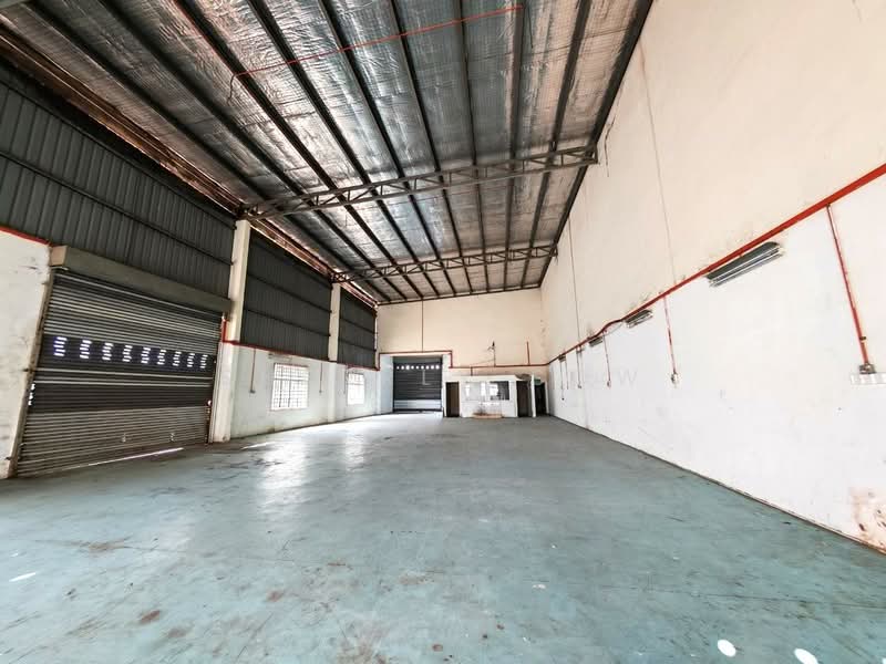 Factory for Rent in Taman Kempas Utama (Tebrau) - Sherrly Sow - Interior - PropertyGuru.com.my