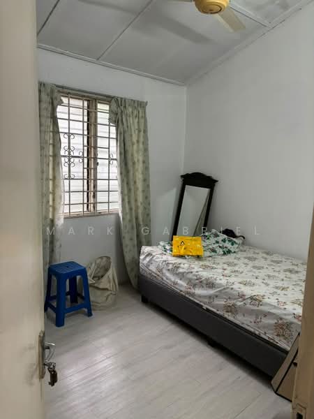 Rumah Teres 1 Tingkat untuk Dijual di Seksyen 17 (Petaling Jaya) - Mark Gabriel - Bedroom 2 - PropertyGuru.com.my