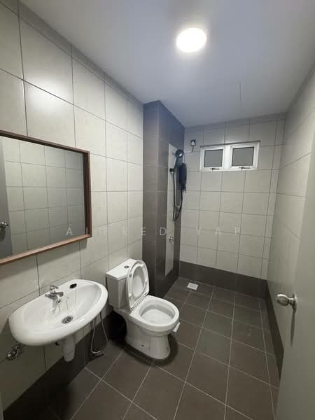Servis Apartment untuk Disewa di One 49 Residence - Alfred Yap - Bathroom - PropertyGuru.com.my