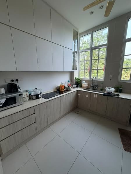 Rumah Berkembar untuk Dijual di Setia Eco Park (Setia Alam) - Chloe Tan - Kitchen - PropertyGuru.com.my