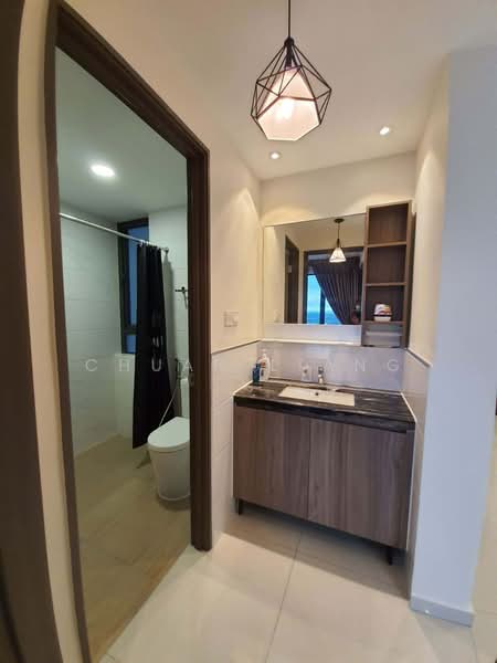 Servis Apartment untuk Dijual di Country Garden Central Park - Chuan Liang - Bathroom - PropertyGuru.com.my