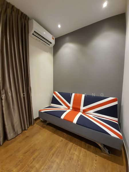 Servis Apartment untuk Dijual di Country Garden Central Park - Chuan Liang - Living Room - PropertyGuru.com.my