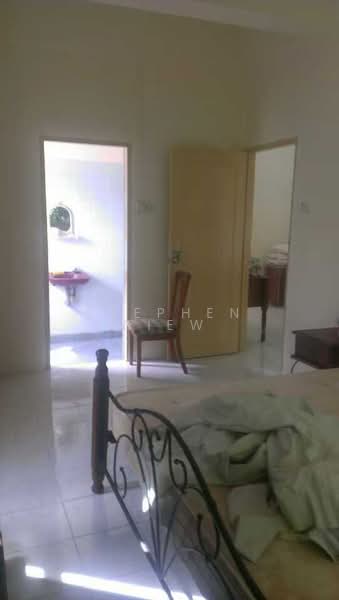 Pangsapuri untuk Dijual di Le Courts Desa Tambun - Stephen Siew - Bedroom - PropertyGuru.com.my