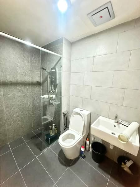 Servis Apartment untuk Disewa di Meta City - Kean Phang - Bathroom - PropertyGuru.com.my