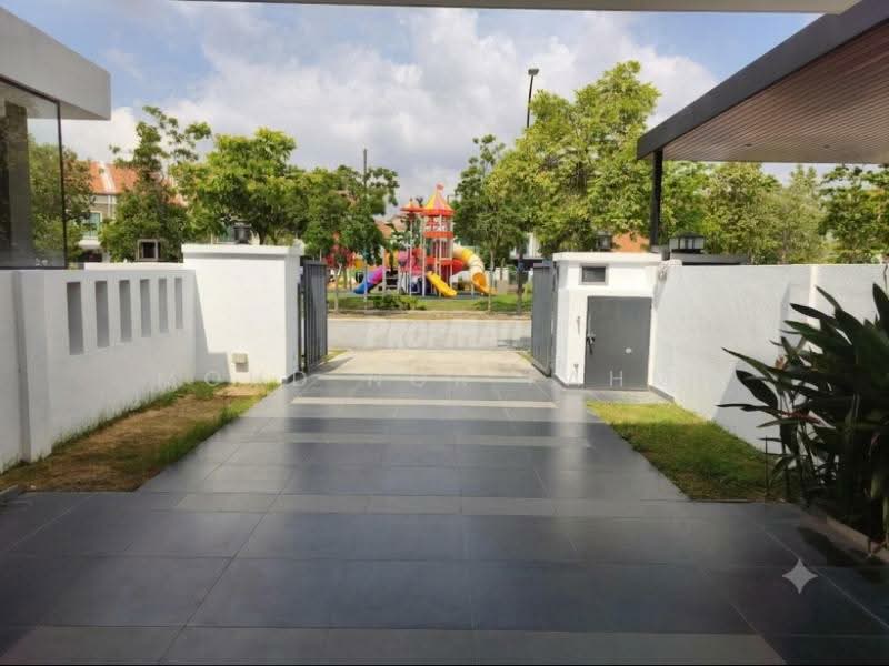Rumah Teres 2 Tingkat untuk Dijual di Alam Impian (Shah Alam) - Mohd Nor Fahmi - Exterior - PropertyGuru.com.my