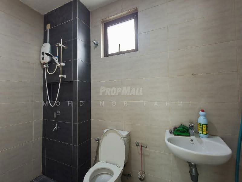 Rumah Teres 2 Tingkat untuk Dijual di Alam Impian (Shah Alam) - Mohd Nor Fahmi - Bathroom - PropertyGuru.com.my
