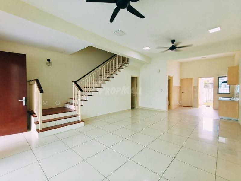 Rumah Teres 2 Tingkat untuk Dijual di Alam Impian (Shah Alam) - Mohd Nor Fahmi - Living Room - PropertyGuru.com.my