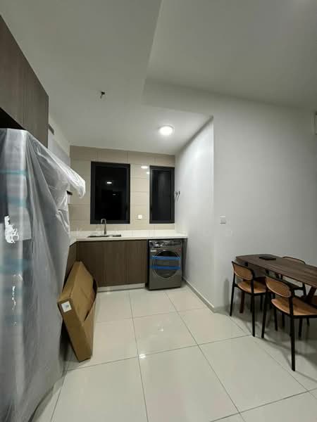 Servis Apartment untuk Disewa di Sunway Velocity TWO - Keith Foo - Kitchen - PropertyGuru.com.my