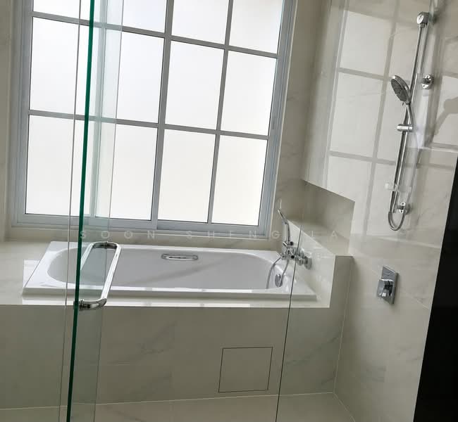 Semi-Detached House for Sale in Eco Majestic (Semenyih) - Soon Sheng Law - Bathroom - PropertyGuru.com.my