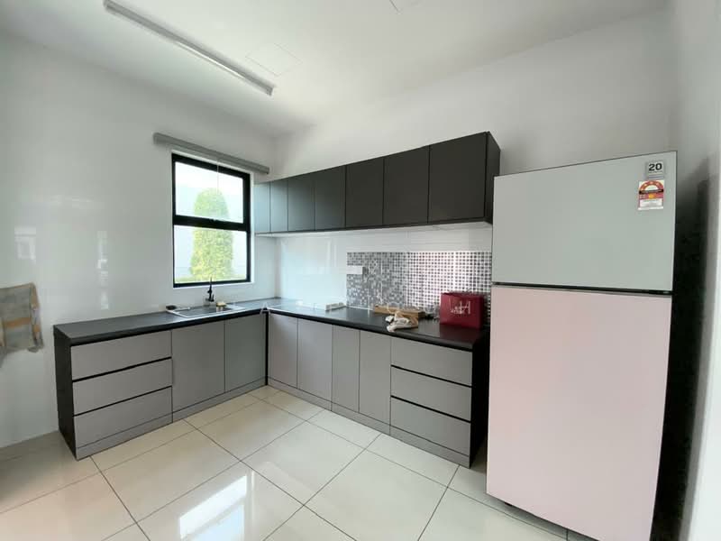 2-storey Terraced House for Rent in Bandar Cassia (Batu Kawan) - Jane Goh - Kitchen - PropertyGuru.com.my