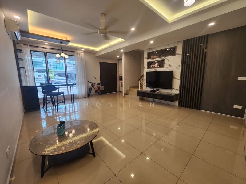 Rumah Teres 3 Tingkat untuk Disewa di Bandar Kinrara (Selangor) - Hon Ian - Living Room - PropertyGuru.com.my