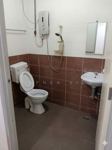 Rumah Teres 2 Tingkat untuk Dijual di Taman Arkid (Menglembu) - Stephen Siew - Bathroom - PropertyGuru.com.my