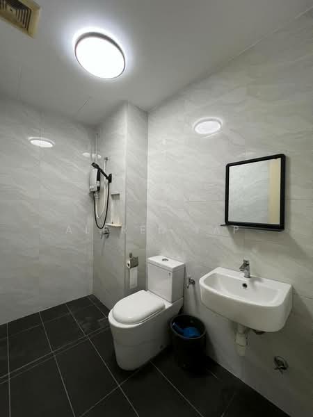 Kondominium untuk Disewa di SKS Pavillion Residences - Alfred Yap - Bathroom - PropertyGuru.com.my