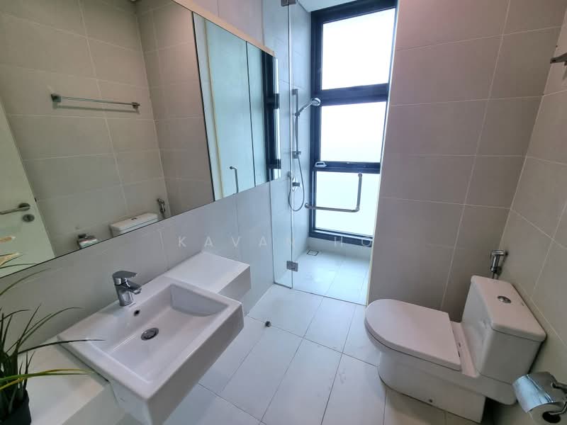 Servis Apartment untuk Disewa di Vogue Suites One - Kavan Ho - Bathroom - PropertyGuru.com.my