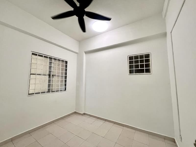 Apartment for Sale at Pangsapuri Sri Angkasa - Adaw Zain - Interior - PropertyGuru.com.my
