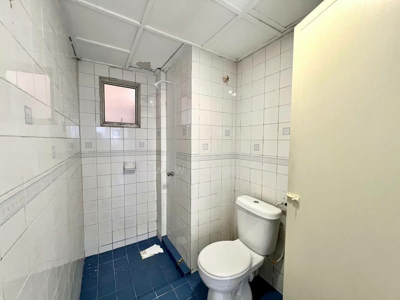 Apartment for Sale at Pangsapuri Sri Angkasa - Adaw Zain - Bathroom - PropertyGuru.com.my