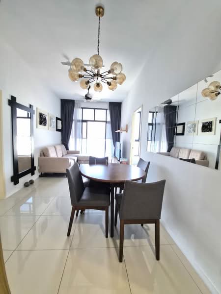 Servis Apartment untuk Disewa di Lexa Residence @ The Quartz WM - Kin L - Living Room - PropertyGuru.com.my