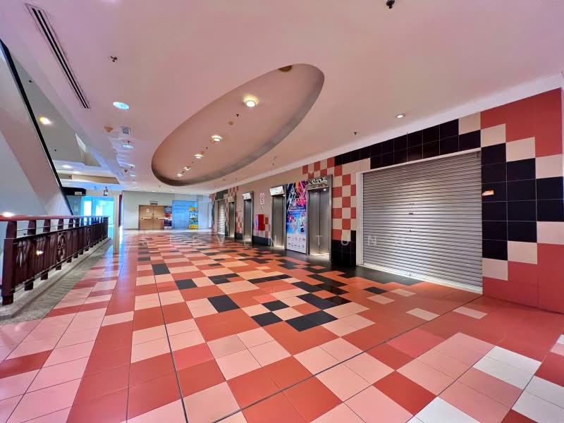 Rumah Niaga untuk Disewa di Berjaya Times Square (KL City Centre) - Steven Tung - Corridor - PropertyGuru.com.my
