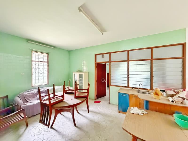 Semi-Detached House for Sale in Taman Lumba Kuda (Ayer Itam) - Gary Goh - Kitchen - PropertyGuru.com.my