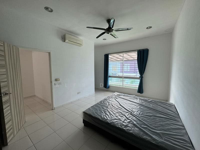Rumah Teres 2-Tingkat untuk Disewa di Skudai (Johor) - Alfred Yap - Bedroom - PropertyGuru.com.my