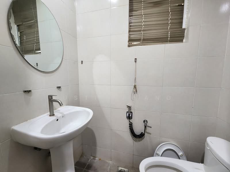Service Residence for Rent at Subang Olives Residence - Austin Phang - Bathroom - PropertyGuru.com.my