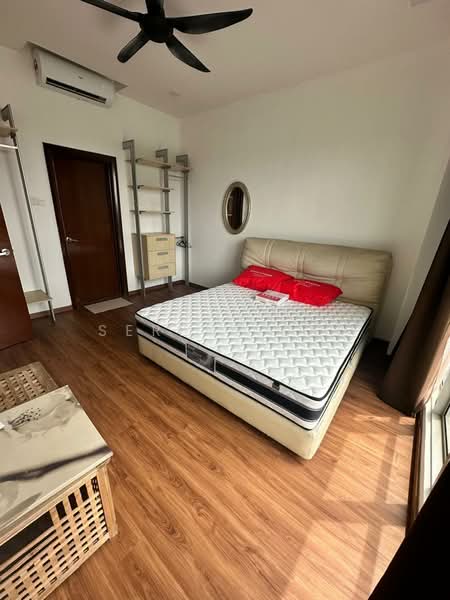 Servis Apartment untuk Disewa di Regalia Residence - Serene Lai - Bedroom - PropertyGuru.com.my