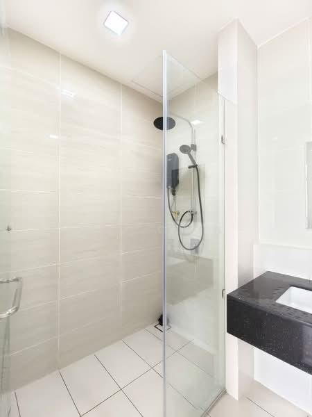 Condominium for Rent at The Maple Residences - Amy Chin - Bathroom - PropertyGuru.com.my