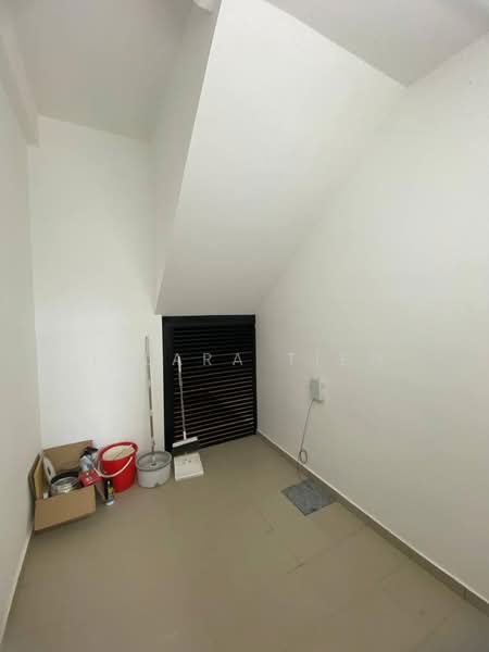 Rumah Teres 2 Tingkat untuk Disewa di Bandar Seri Alam (Masai) - Lilara Tiew - PropertyGuru.com.my