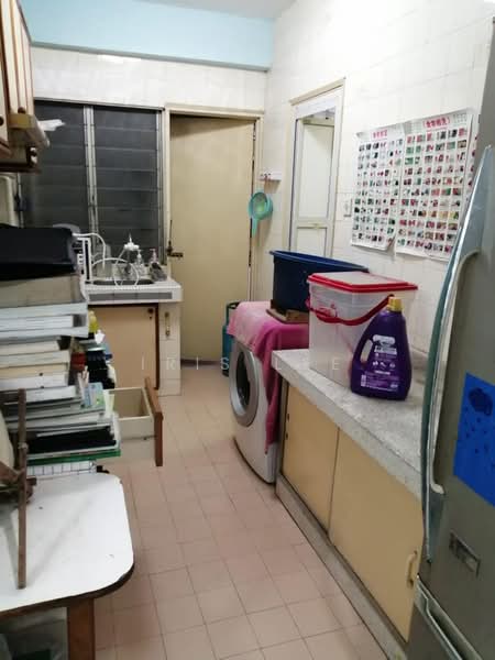 Condominium for Sale at Kuchai Brem Park 1 - Iris Lee - Kitchen - PropertyGuru.com.my