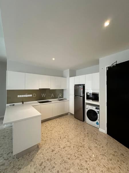 Service Residence for Sale at Pavilion Ceylon Hill - Edward Yap - Kitchen - PropertyGuru.com.my
