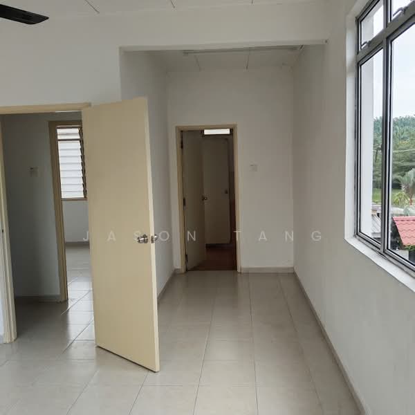 Rumah Teres untuk Disewa di Taman Pulai Jaya (Kulai) - Jason Tang - Interior - PropertyGuru.com.my