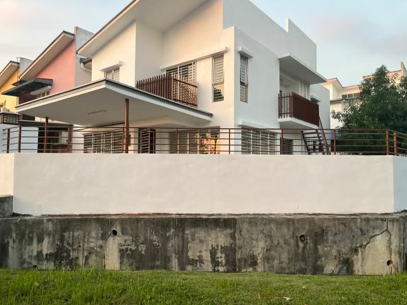 2-storey Terraced House for Sale in Bandar Seri Coalfields (Ijok) - Lucas Loh - Exterior - PropertyGuru.com.my