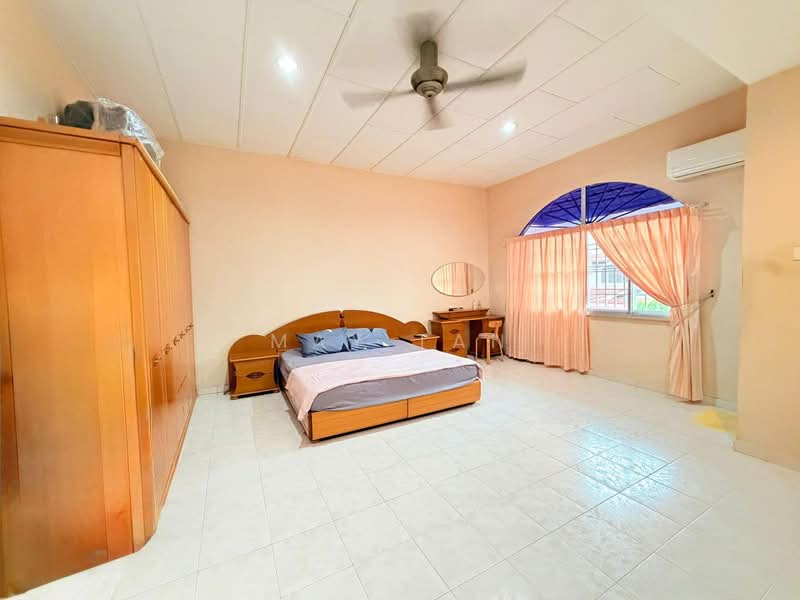Rumah Teres 2 Tingkat untuk Dijual di Taman Sri Kluang (Kluang) - May Tan - PropertyGuru.com.my
