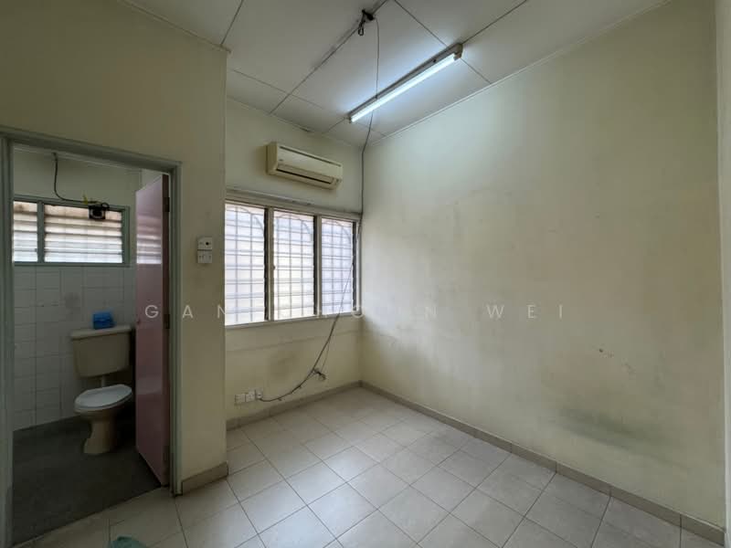 Rumah Teres untuk Dijual di Usj 13 (Subang Jaya) - Tyson Gan - PropertyGuru.com.my