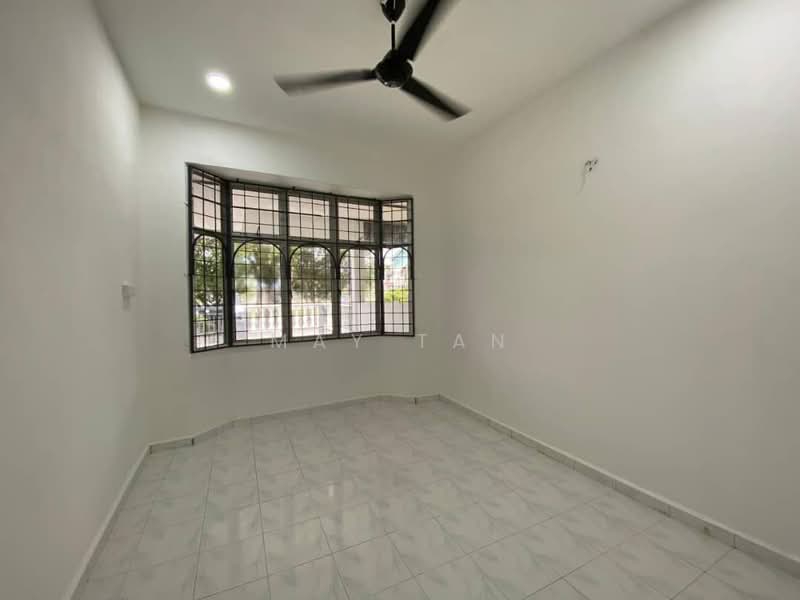 Rumah Teres 1 Tingkat untuk Dijual di Taman Sri Kluang (Kluang) - May Tan - PropertyGuru.com.my