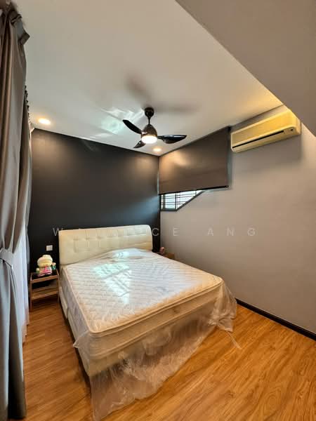 Rumah Teres 1.5 Tingkat untuk Disewa di Taman Molek (Johor Bahru) - Wallace Ang - Bedroom - PropertyGuru.com.my
