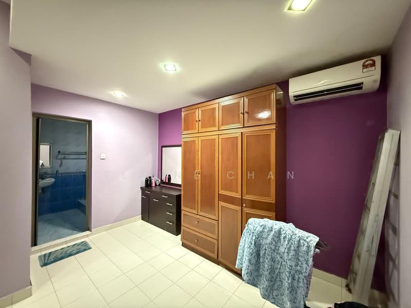 2-storey Terraced House for Sale in Bandar Seri Alam (Masai) - Elaine Chan - Bedroom - PropertyGuru.com.my