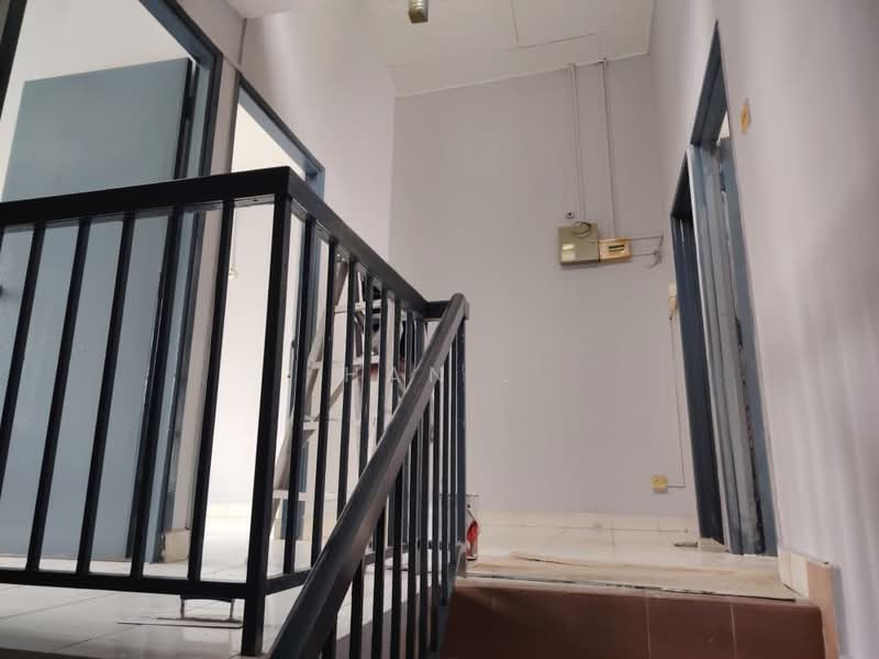 Rumah Teres 2 Tingkat untuk Disewa di Taman Sungai Besi Indah (Seri Kembangan) - Han . - Interior - PropertyGuru.com.my