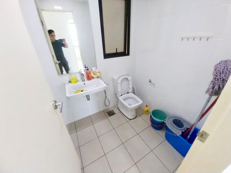 Service Residence for Rent at Parc 3 - Edward Yap - Bathroom - PropertyGuru.com.my