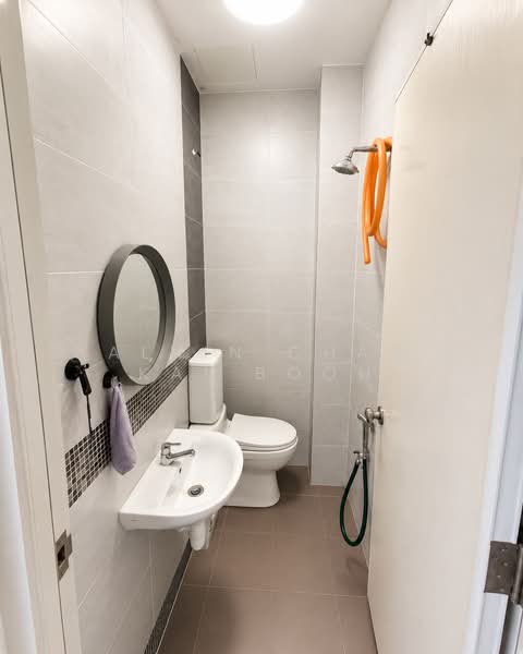 Kondominium untuk Dijual di The Seed Taman Sutera Utama - Alvin Chan Kai Boon - Bathroom - PropertyGuru.com.my