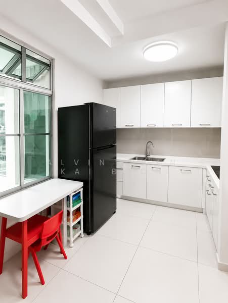Kondominium untuk Dijual di The Seed Taman Sutera Utama - Alvin Chan Kai Boon - Kitchen - PropertyGuru.com.my