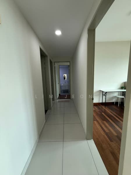 Service Residence for Rent at Impiria Residensi Bukit Tinggi Klang - Lim Jeon - Corridor - PropertyGuru.com.my